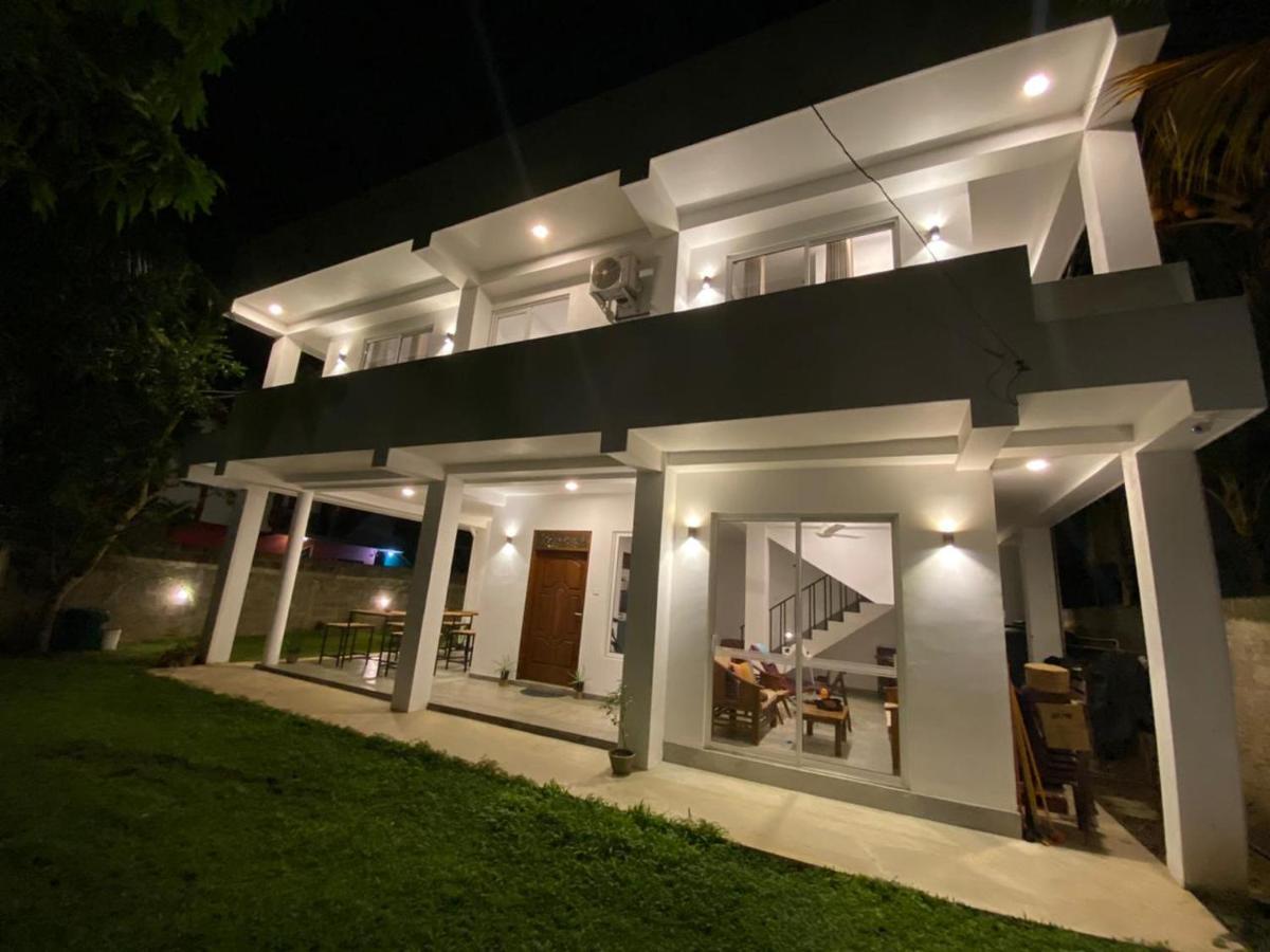 Kalan Mirissa Hotel Exterior photo